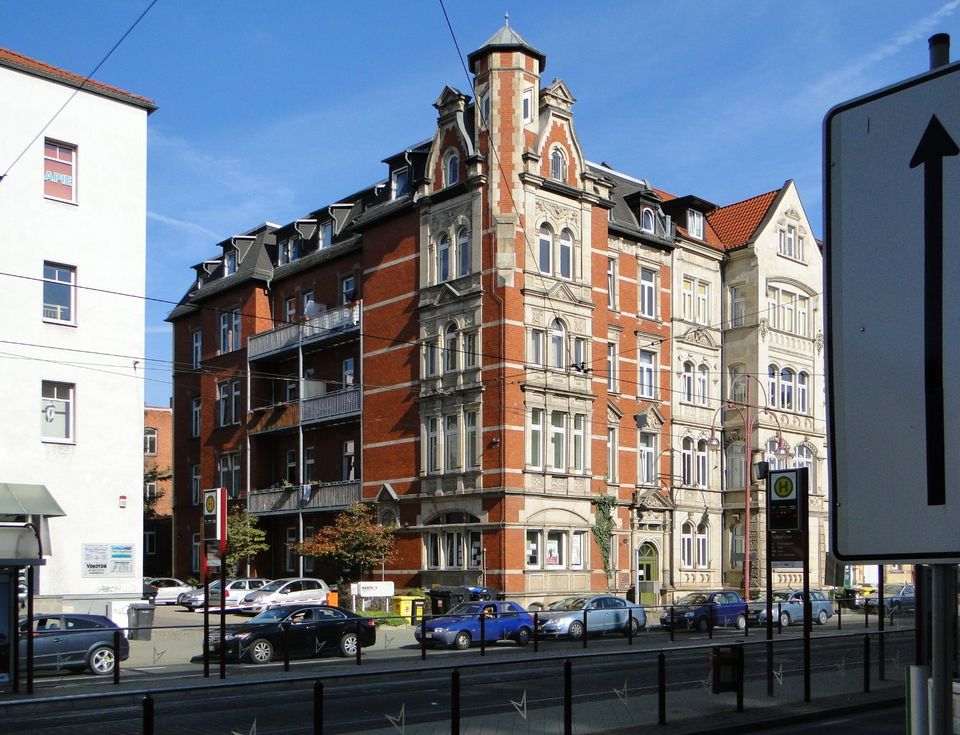 3 Zimmer im Dachgeschoß sparen Sie sich den Stairmaster in Erfurt