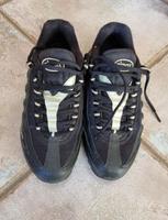 Sneakers Sportschuh Freizeitschuh schwarz Gr.37,5 4,5 NIKE AIR MA Sachsen - Riesa Vorschau