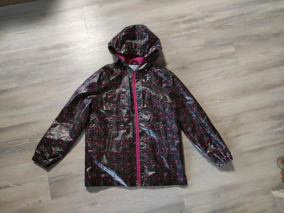 Regenjacke für Mädchen Gr 152 in Preußisch Oldendorf