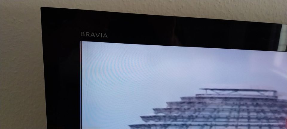 Sony TV 101cm Bild Diagonale Alt aber er Läuft Gut in Preetz