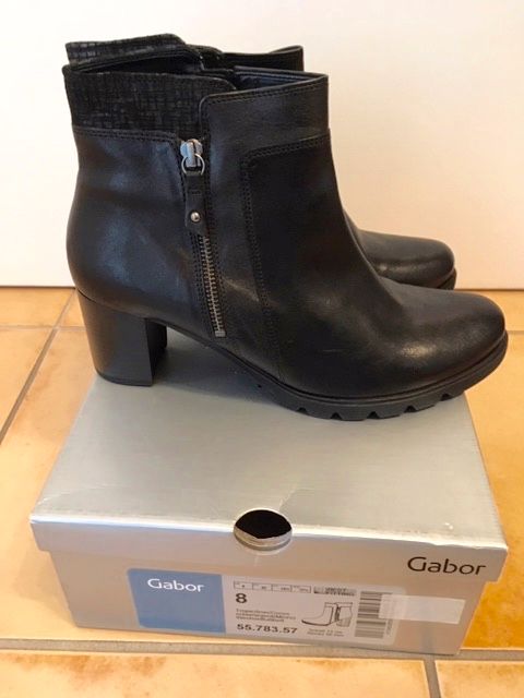 GABOR STIEFELETTEN - SCHWARZ - GR. 42 - NEU !!! in Dinslaken