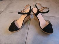 Sandalen mit Keilabsatz NEU Baden-Württemberg - Singen Vorschau