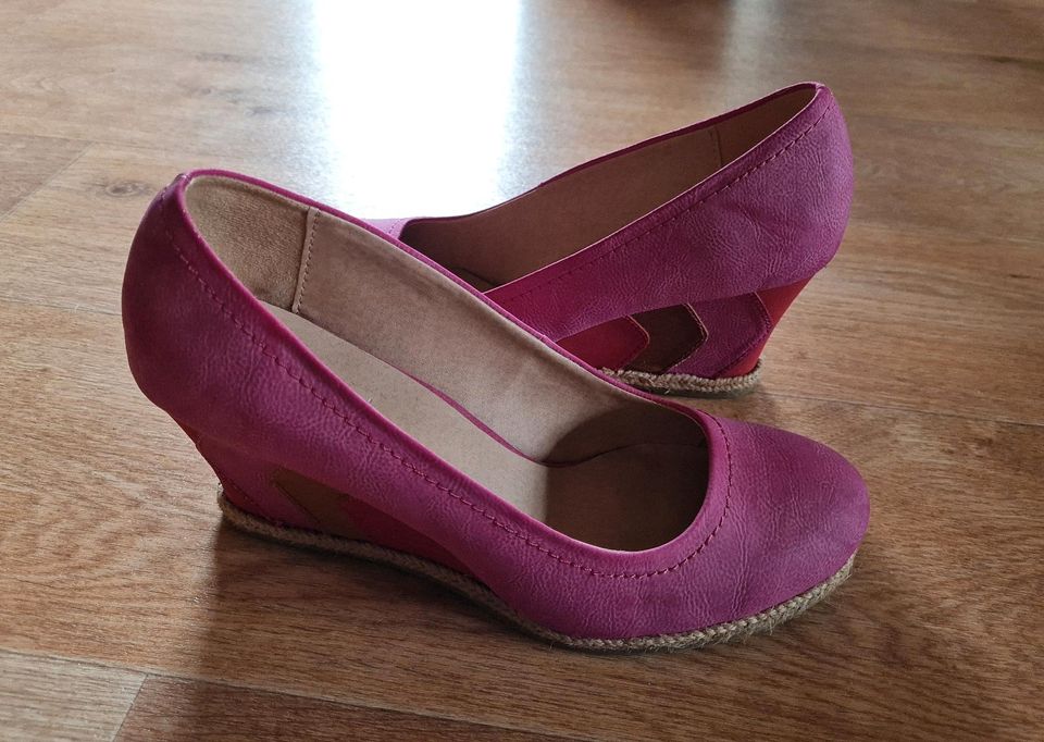 Graceland Pumps pink Größe 38 Keilabsatz in Kirchberg (Hunsrück)