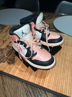 Nike Air Jordan selten Größe 36 Hessen - Babenhausen Vorschau