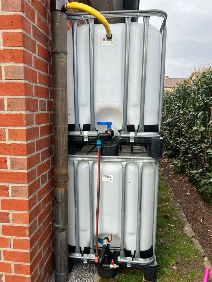 Zisterne Wasserspeicher Regentonne Regenfass Wassertank IBC in Preußisch Oldendorf