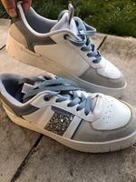Sneaker Turnschuhe weiß blau Glitzer 37 Graceland Niedersachsen - Garbsen Vorschau