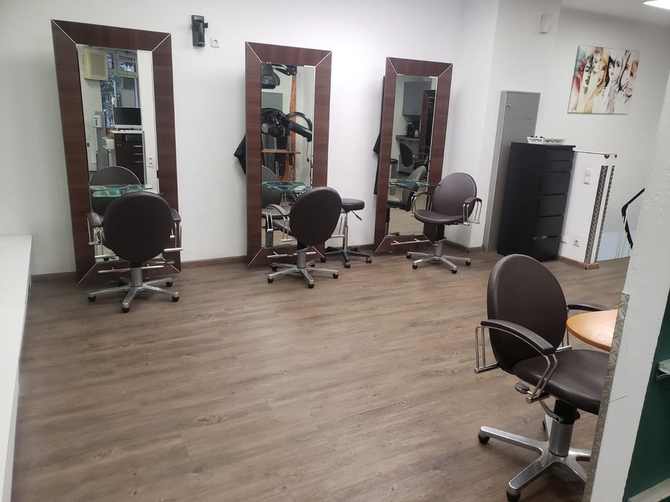 Miete Ladenlokal / Friseursalon / Verkaufsfläche Fußgängerzone in Bergisch Gladbach