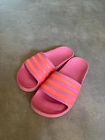 Adidas adiletten gr.31 pink orange Baden-Württemberg - Ihringen Vorschau