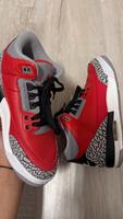 Jordan 3 retro red and white (36.5) Berlin - Neukölln Vorschau