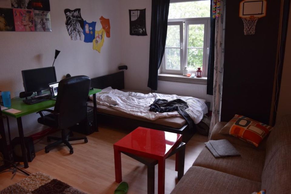 Sonnige Wohnung in bester Aachener Lage! Ideal für Studenten! in Aachen