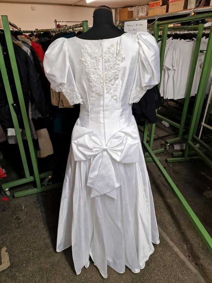 Hochzeitskleid Gr34/36, günstig abzugeben. in Osnabrück