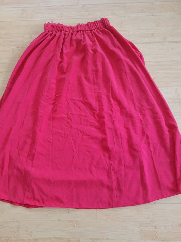 Rotes Kleid, Zweiteiler, Größe 36 in Bempflingen