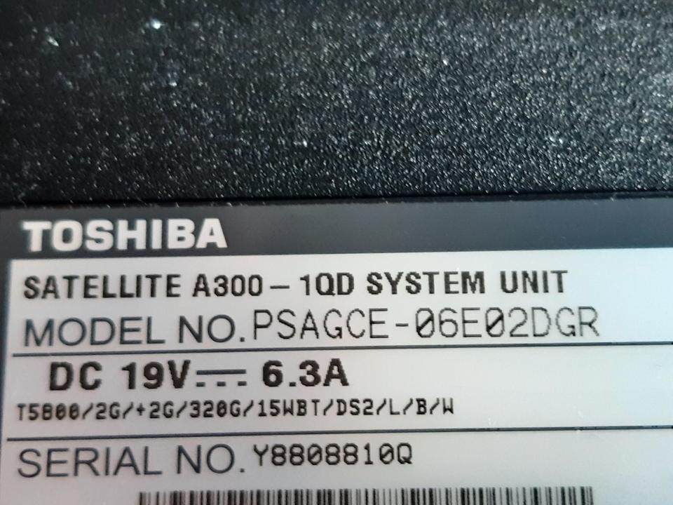 Toshiba Satellite A300-1QD - Intel Core 2 Duo T5800 als Defekt in Fellbach