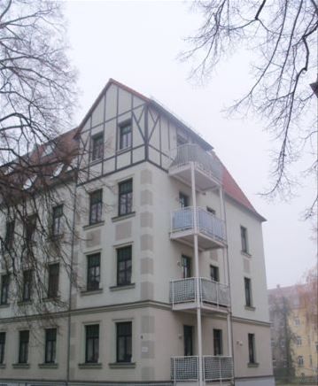 schöne 2 Raum Wohnung mit Balkon in Zwickau