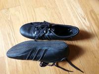 Adidas Hallen Turn Sport Schuh Gr.38 Sachsen - Frohburg Vorschau