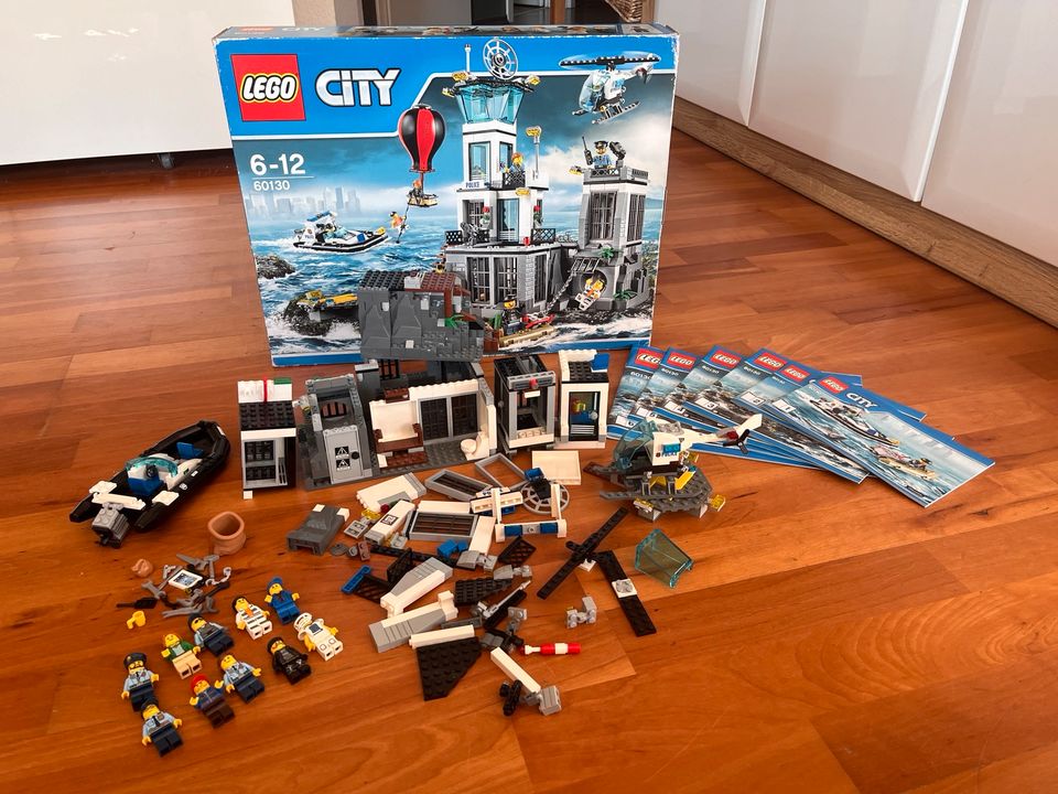 Lego City 60130 Polizeiquartier auf der Gefängnisinsel in Düsseldorf