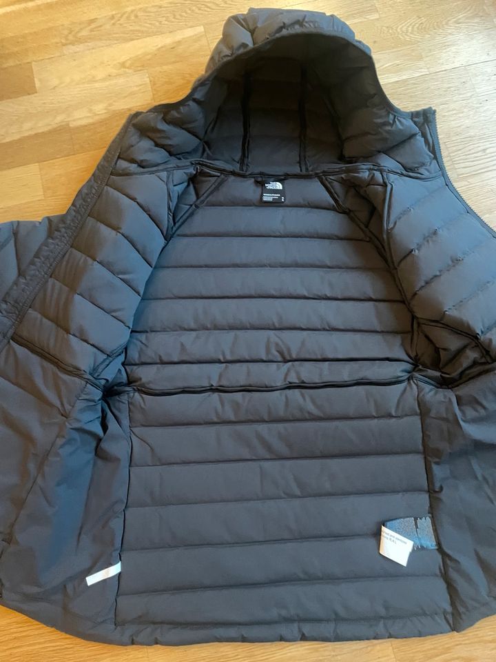 NEU! Jack Daniels & The North Face Damen Daunenjacke Gr.M in Hamburg