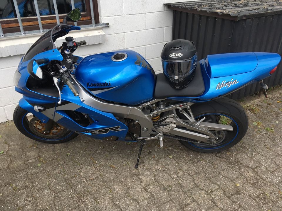 Kawasaki NINJA ZX9R ZX-9R EF Blau in Flensburg