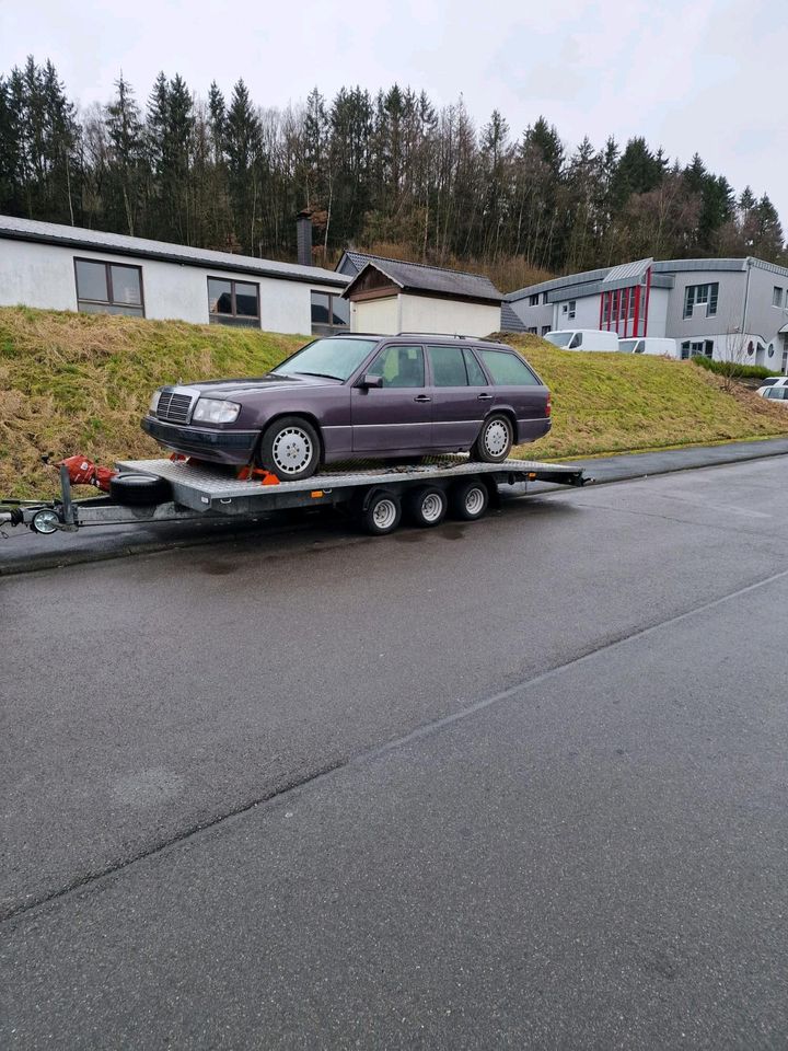 Abschleppdienst Überfürung Kfz Autotransport Traktor Oldtimer in Schöneck