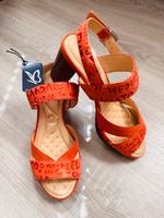 Caprice Premium Leder Sandaletten Schuhe Pumps Orange Gr. 38 UK 5 Niedersachsen - Hoya Vorschau
