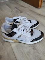 GUESS SNEAKER Hessen - Limburg Vorschau