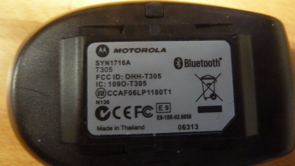 Motorola T305 Bluetooth Freisprecheinrichtung in Hebertshausen