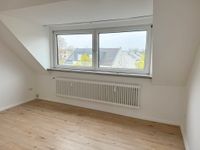 Essen - Frintrop| Renovierte 2-Zimmer-DG-Wohnung in guter Lage! Essen - Essen-Frintrop Vorschau