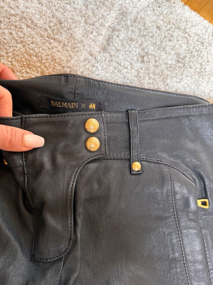 BALMAIN x H&M HM Lederhose S NEU Bikerpants in Kr. München - Grünwald ...