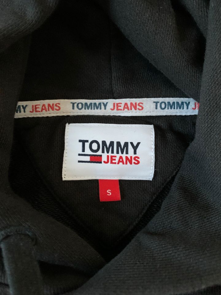 Tommy Jeans Hoodie - Gr. S in Bremen