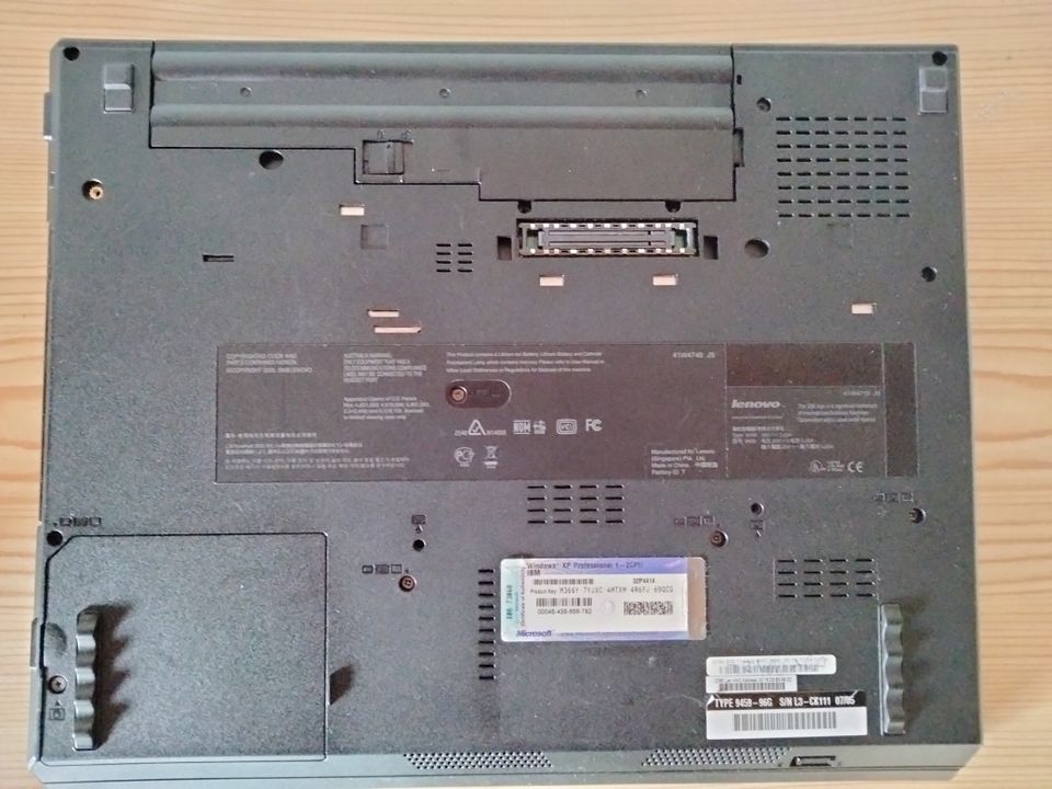 2 Stück IBM Lenovo Thinkpad R60 T2400 und T5600 *TEILDEFEKT* in Selm