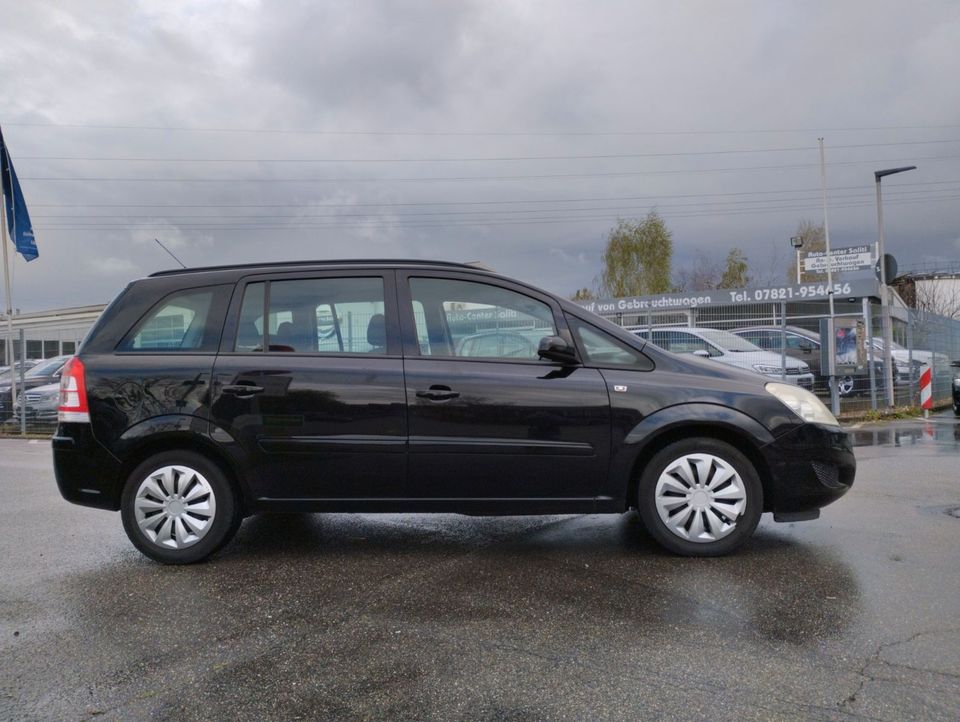 Opel Zafira B Innovation 7-Sitzer in Lahr (Schwarzwald)