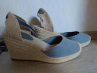 Keilabsatz Sandalen blau, vorne geschlossen, schnüren, Gr. 40 Aachen - Aachen-Mitte Vorschau