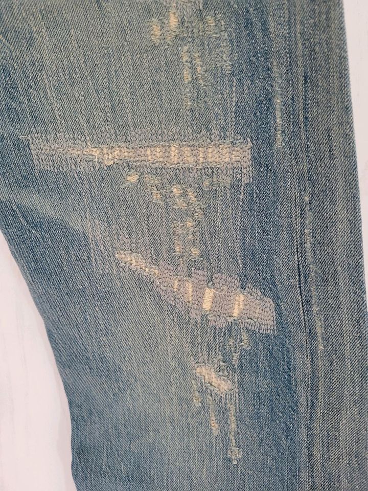 Levi's Vintage 501XX 1890 Gr. 30/32 NEU in München