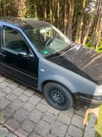 VW Golf 4  , 8 fach bereift Bayern - Aichach Vorschau