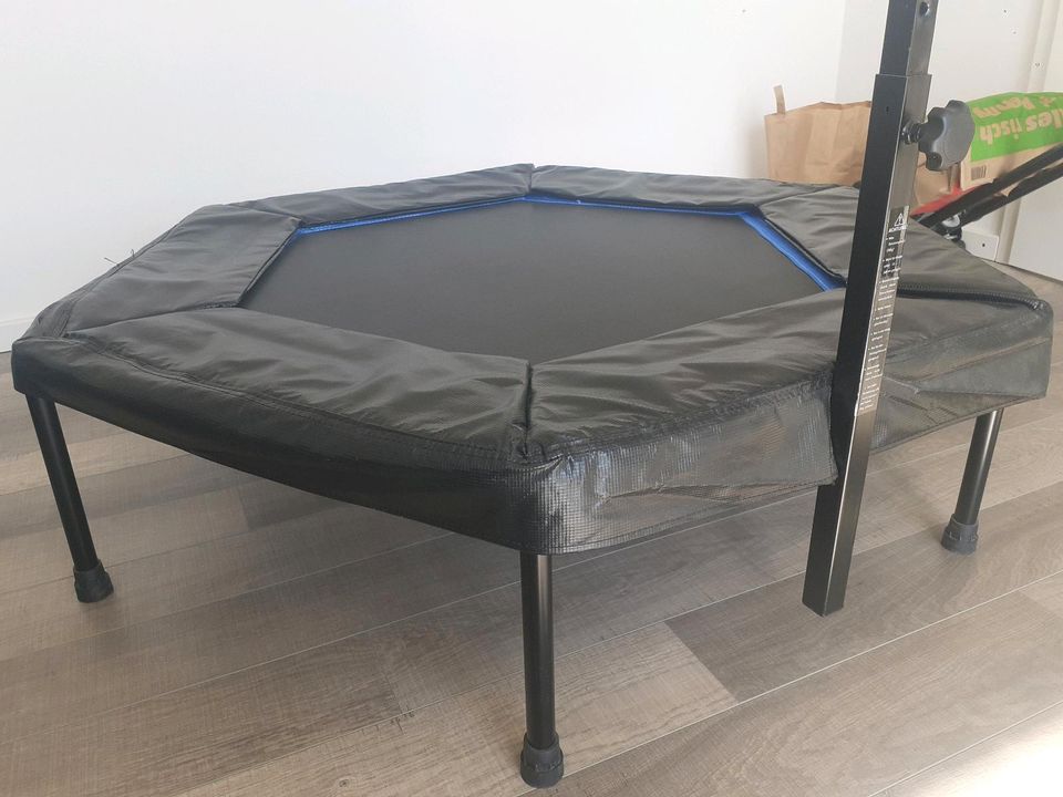 Mini Sport Trampolin NEU in Nordenham