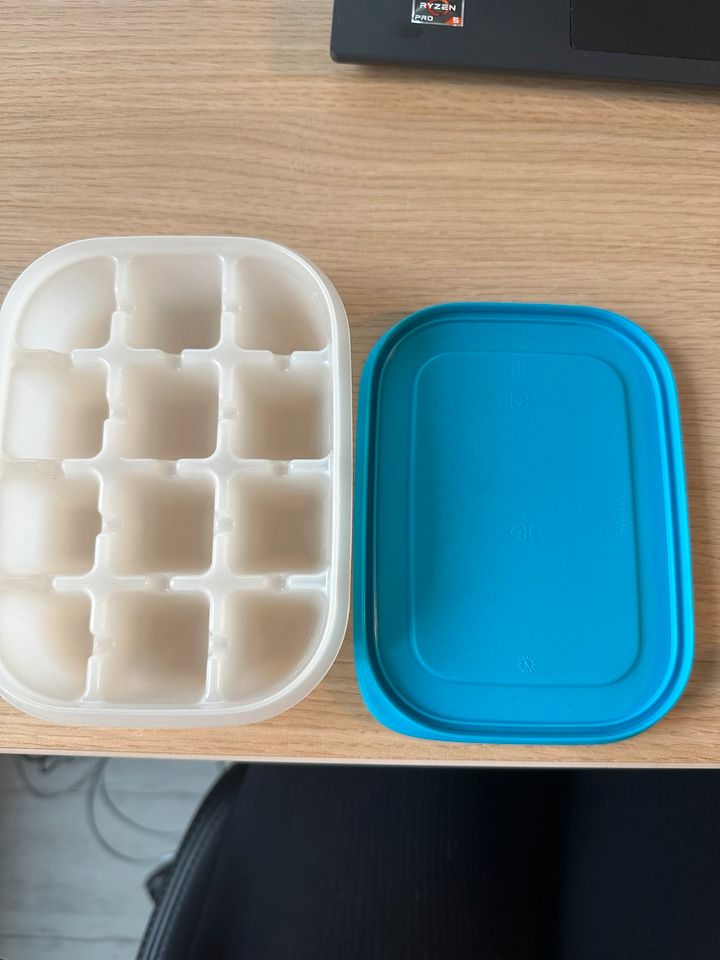 Eiswürfel Behälter Tupperware in Köln