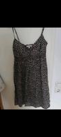 kurzes Sommerkleid mit Blümchen Nordrhein-Westfalen - Düren Vorschau