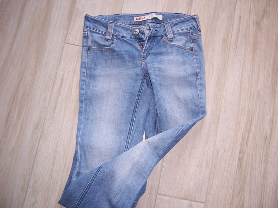 NEUwertig Jeans Only XS S 32 in Spangenberg