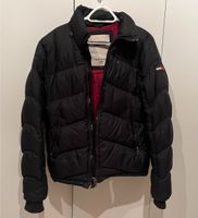 Tommy Hilfiger Jacke Winterjacke Größe S Hessen - Schotten Vorschau