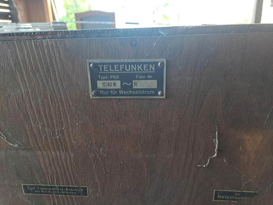 Alter Plattenschrank Telefunken in Lutherstadt Wittenberg