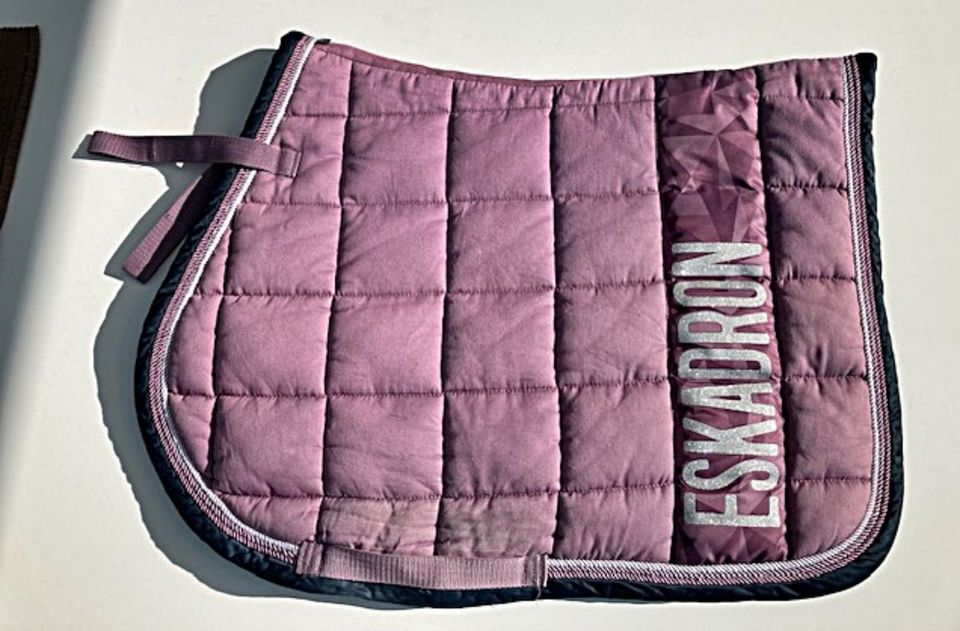 Eskadron Schabracke Cotton big square smoking purple WB VS in Soest