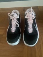 Nike  Sneaker, Sportschuhe, Gr 38,5, schwarz/rosé, Neu Essen - Essen-Werden Vorschau