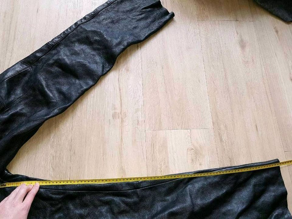 Schwarze Motorradhose, Leder, Cargo Schnitt, Marke HELD, Gr. 44 in Hamburg