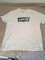 T SHIRT MARKE LEVIS Hessen - Kiedrich Vorschau