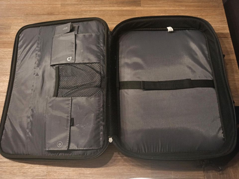 Laptop Tasche von Hama Neuwertig in Schlitz