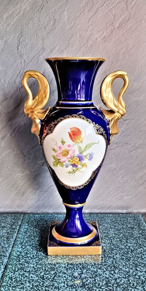 Große Lindner Porzellan Vase, Amphore in Göttingen