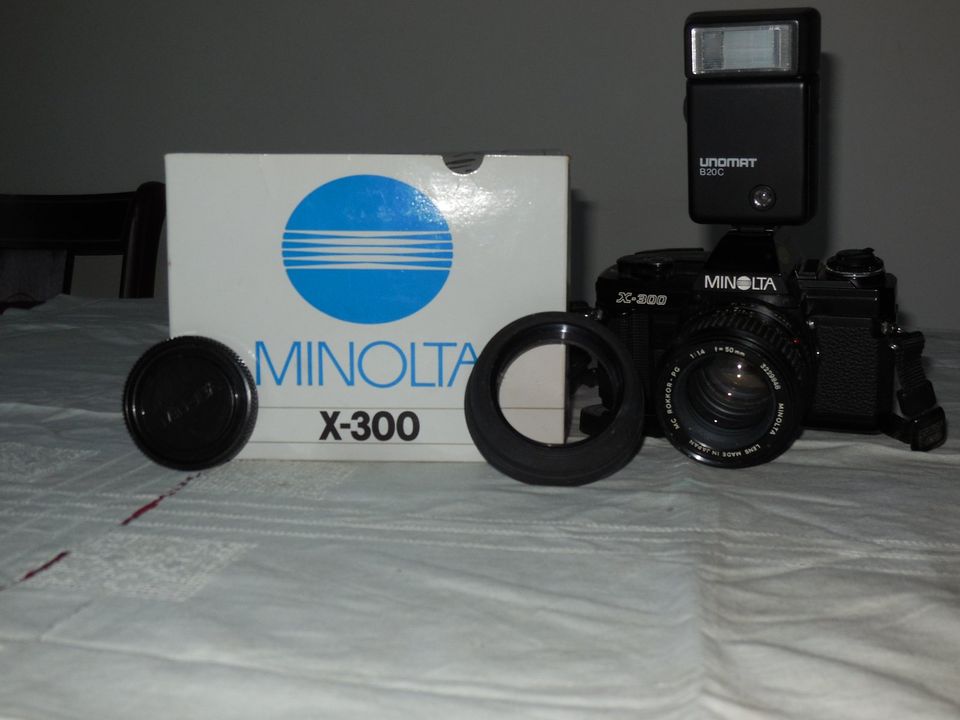 Minolta X - 300, Spiegelreflexkamera in München