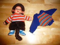 alte süße Monchhichi / Monchichi Puppe*Junge*mit Wechselkleidung Nordrhein-Westfalen - Brühl Vorschau