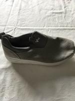 Sneakers grau Schleswig-Holstein - Probsteierhagen Vorschau