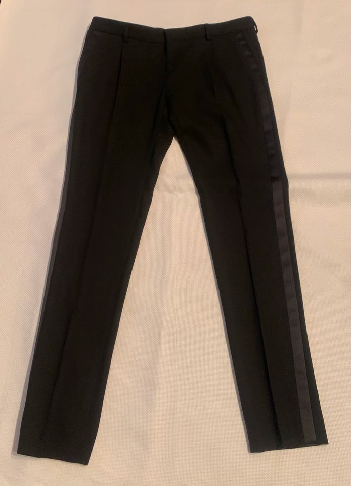 Saint Laurent klassische Damen Hose in Engelskirchen